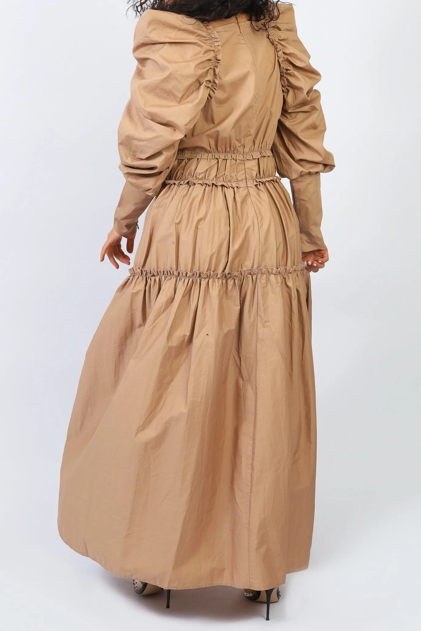 Voluminous Detailed Maxi Dress